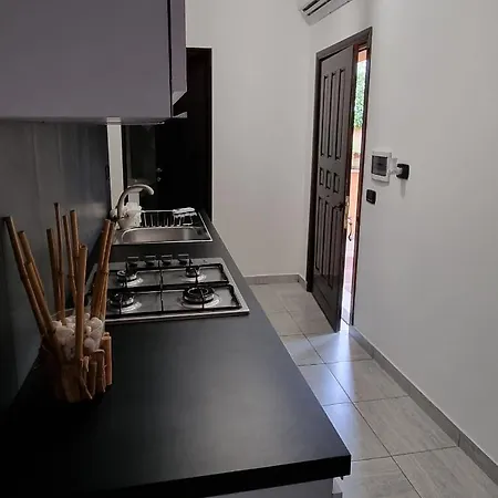 Apartment Monolocale Moreno *